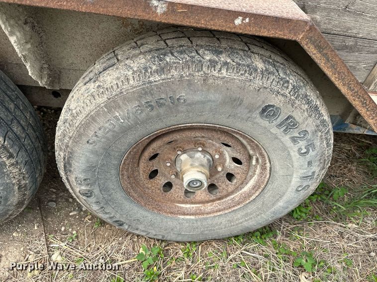 image for item LP9909 1997 Titan  utility trailer