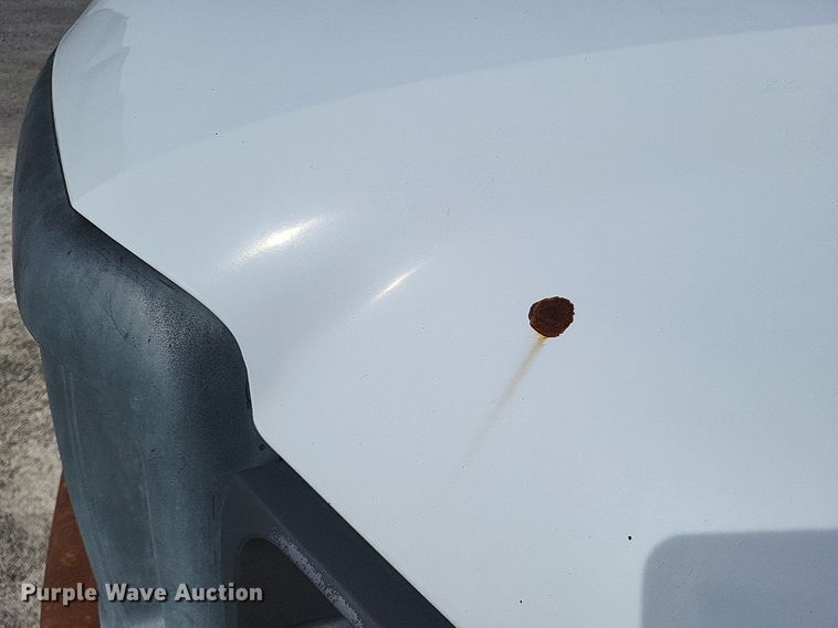 image for item LR9221 1999 Ford F450 Super Duty  refrigerated delivery truck