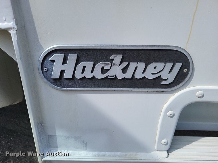 image for item LR9221 1999 Ford F450 Super Duty  refrigerated delivery truck