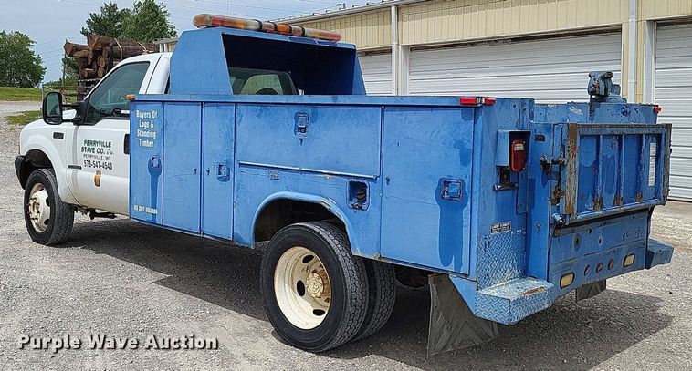 image for item LR9234 1999 Ford F450 Super Duty  utility / service truck