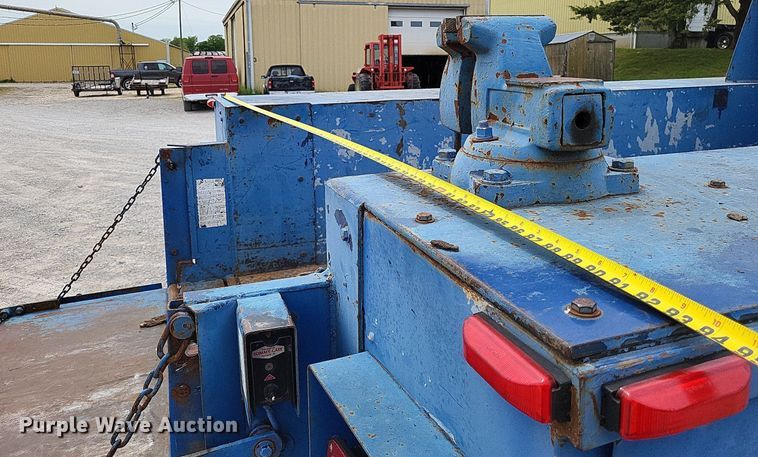 image for item LR9234 1999 Ford F450 Super Duty  utility / service truck