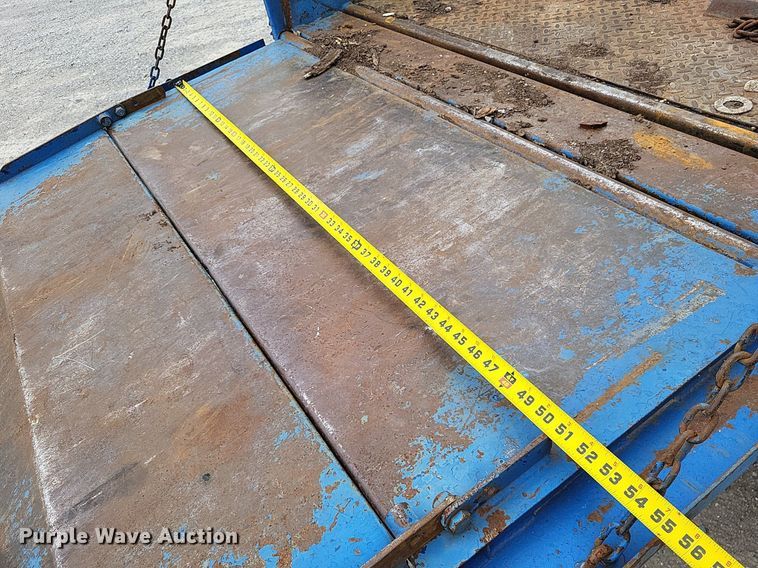 image for item LR9234 1999 Ford F450 Super Duty  utility / service truck