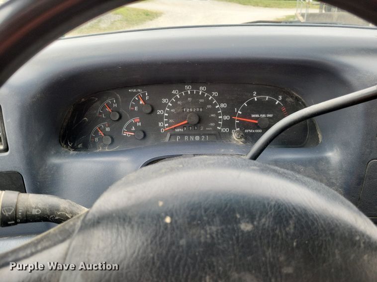 image for item LR9234 1999 Ford F450 Super Duty  utility / service truck