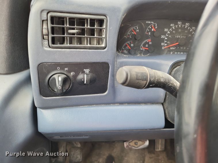 image for item LR9234 1999 Ford F450 Super Duty  utility / service truck