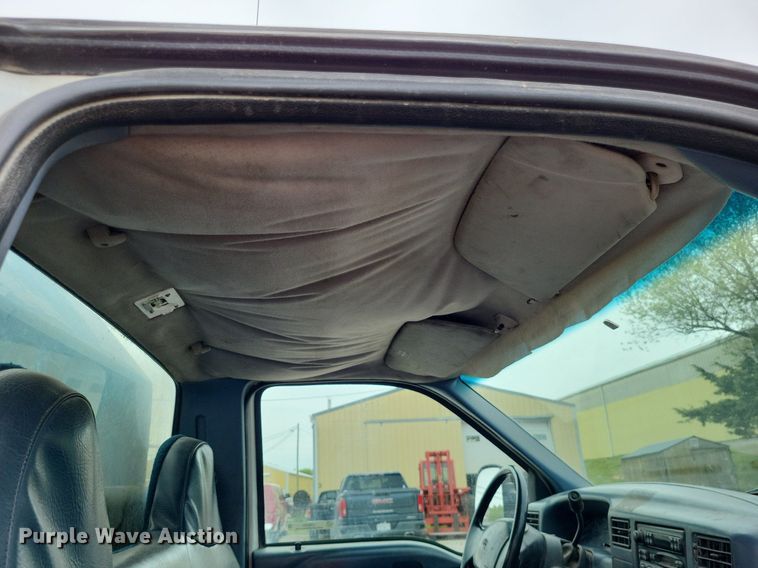 image for item LR9234 1999 Ford F450 Super Duty  utility / service truck