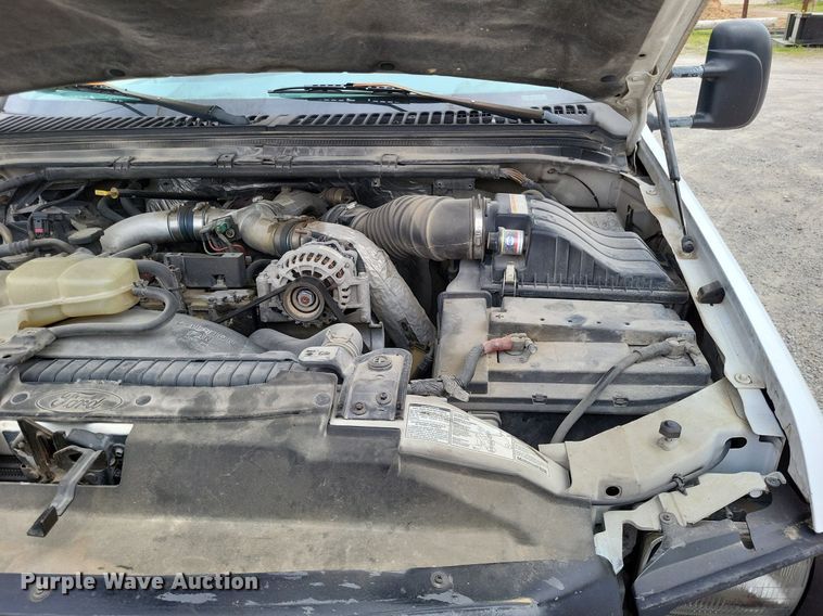 image for item LR9234 1999 Ford F450 Super Duty  utility / service truck