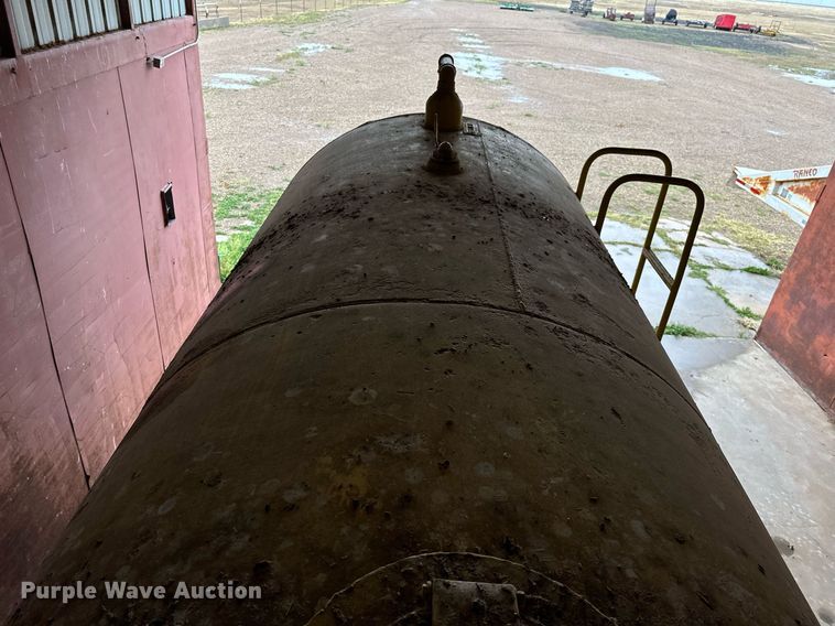 image for item LR9745 Shop built  tank trailer