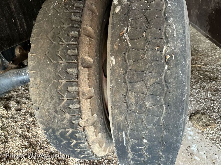 image for item LR9745 Shop built  tank trailer