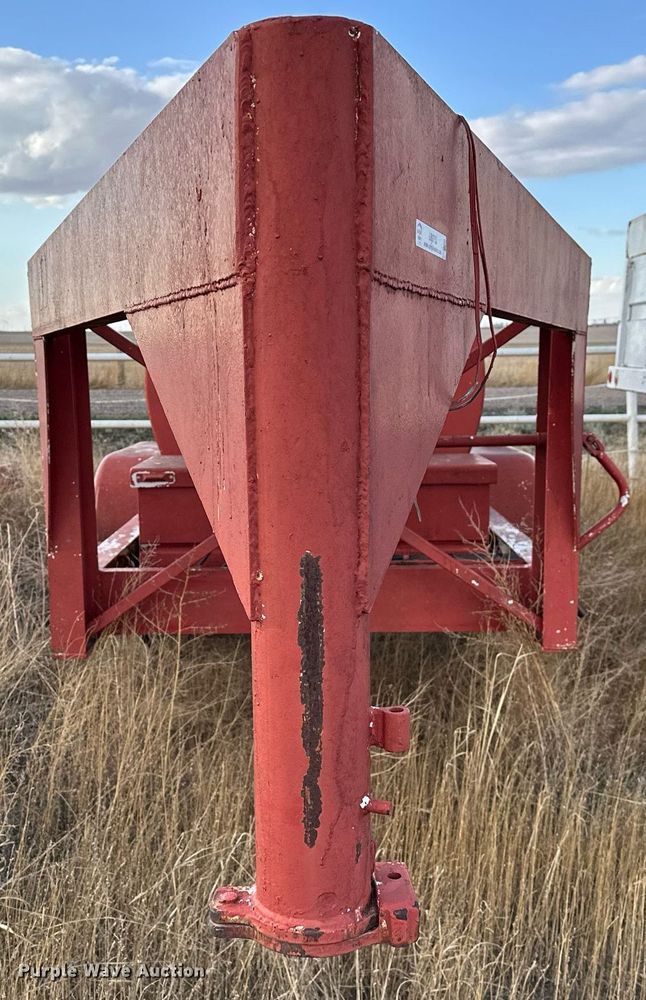 image for item LR9753 Shop built  fuel tank trailer