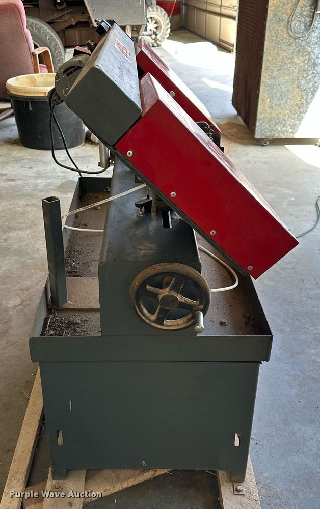image for item LR9781 Ramco RS-90  bandsaw