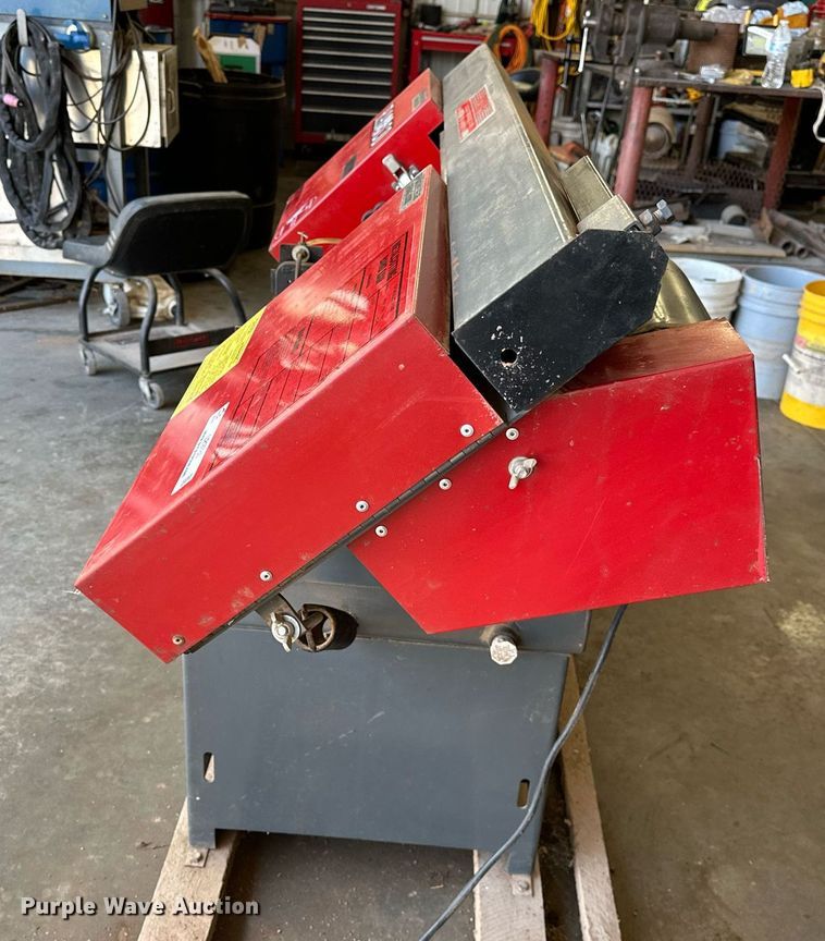 image for item LR9781 Ramco RS-90  bandsaw