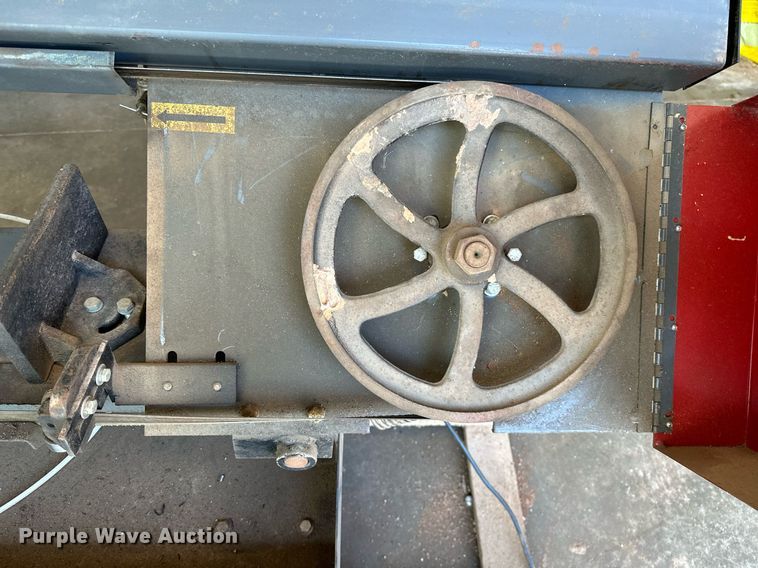 image for item LR9781 Ramco RS-90  bandsaw