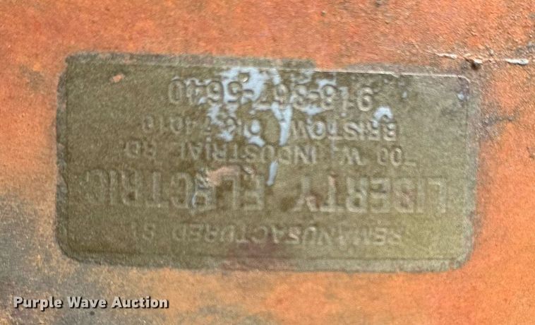 image for item LR9784 Vulcan R160  pump jack