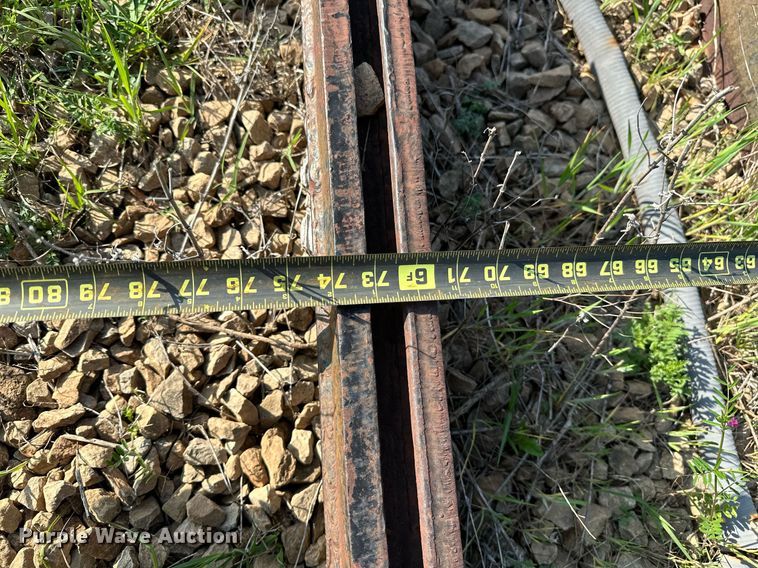 image for item LR9784 Vulcan R160  pump jack