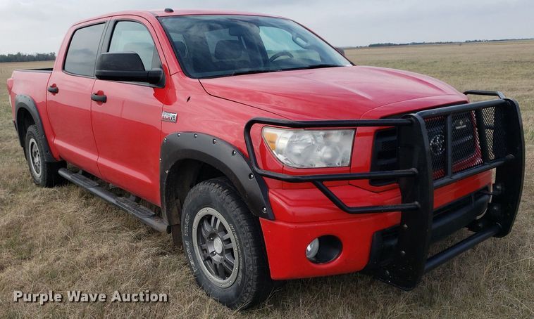 image for item LT9763 2011 Toyota Tundra  Crew Cab pickup truck