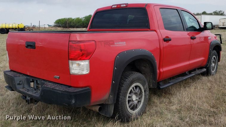 image for item LT9763 2011 Toyota Tundra  Crew Cab pickup truck