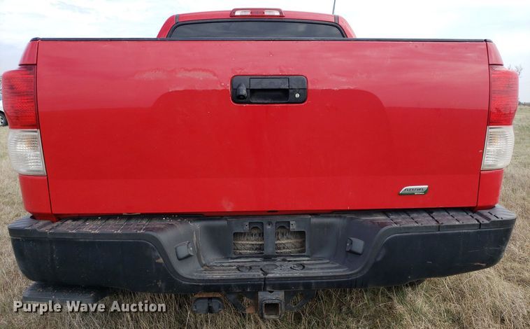 image for item LT9763 2011 Toyota Tundra  Crew Cab pickup truck