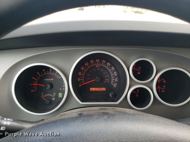 image for item LT9763 2011 Toyota Tundra  Crew Cab pickup truck