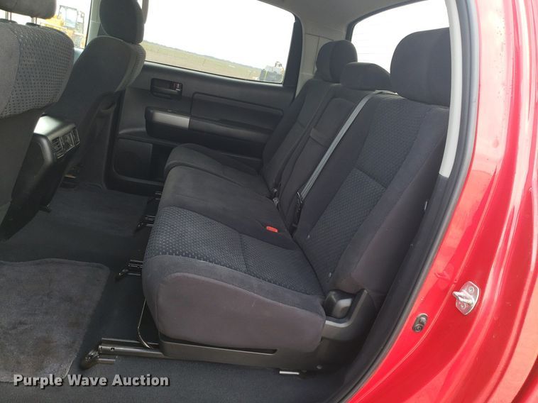 image for item LT9763 2011 Toyota Tundra  Crew Cab pickup truck