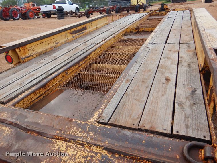 image for item LT9769 2008 Belshe  equipment trailer