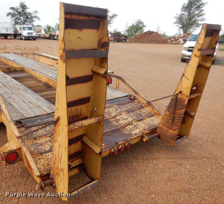 image for item LT9769 2008 Belshe  equipment trailer