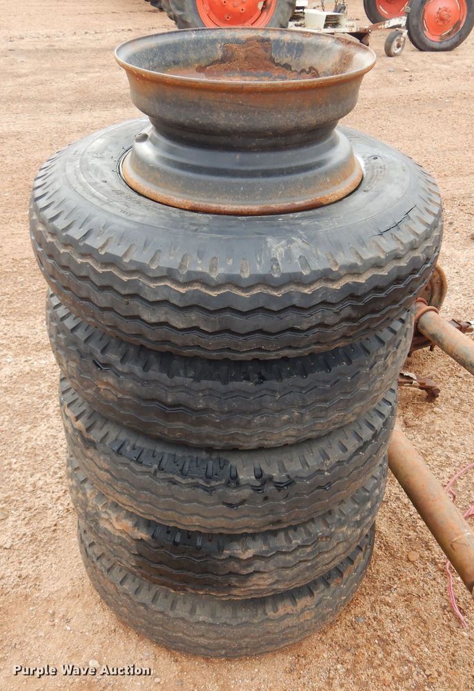 image for item LT9773 (5) trailer axles