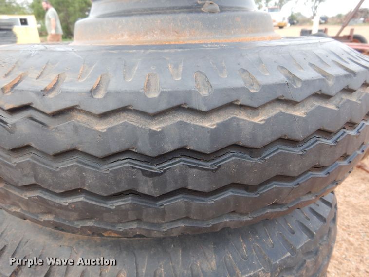 image for item LT9773 (5) trailer axles