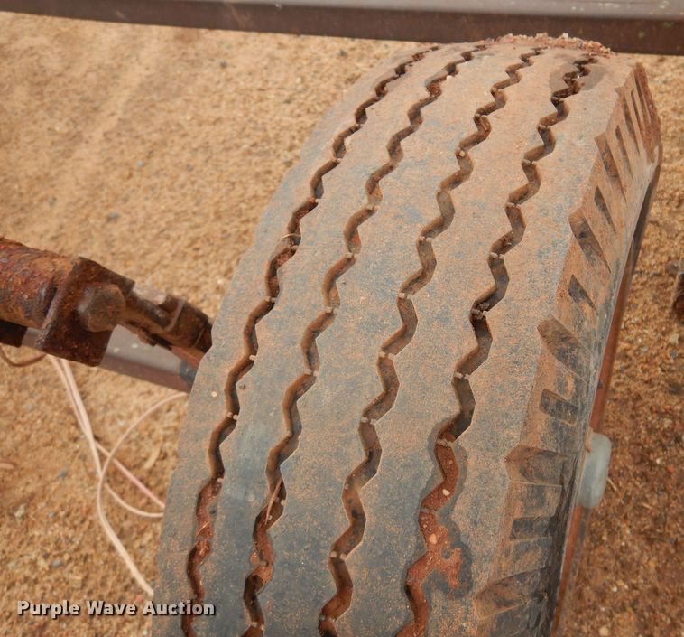 image for item LT9773 (5) trailer axles