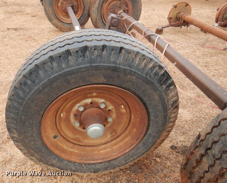 image for item LT9773 (5) trailer axles