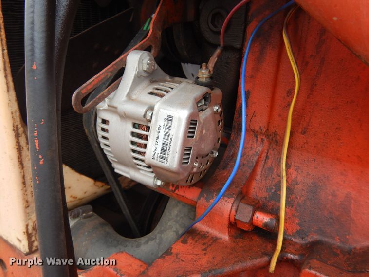 image for item LT9777 Case 930 Comfort King  tractor