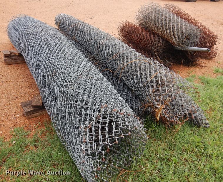 image for item LT9779 Chain link fencing
