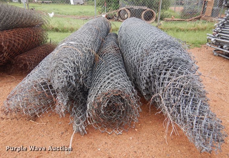 image for item LT9779 Chain link fencing
