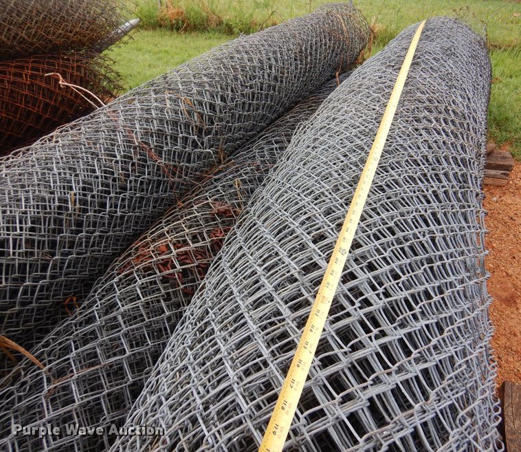 image for item LT9779 Chain link fencing