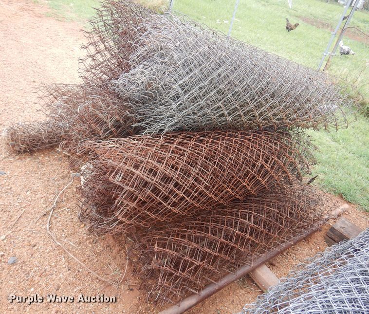 image for item LT9779 Chain link fencing