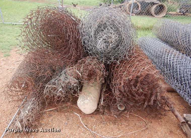 image for item LT9779 Chain link fencing