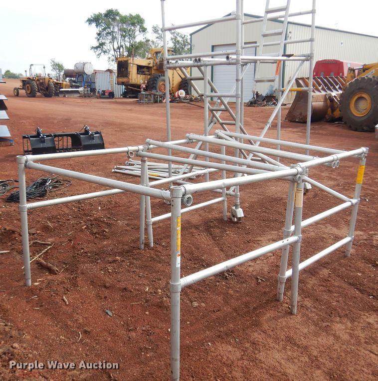 image for item LT9781 Up Right  scaffolding