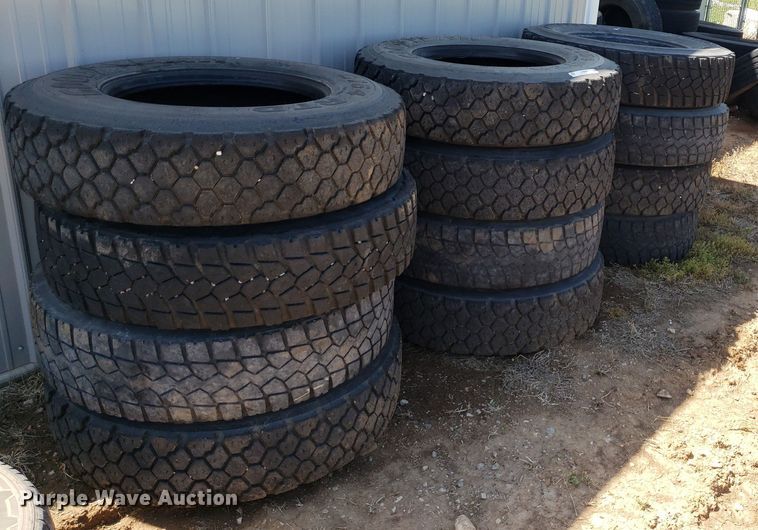 image for item LT9791 Approximately 33 tires
