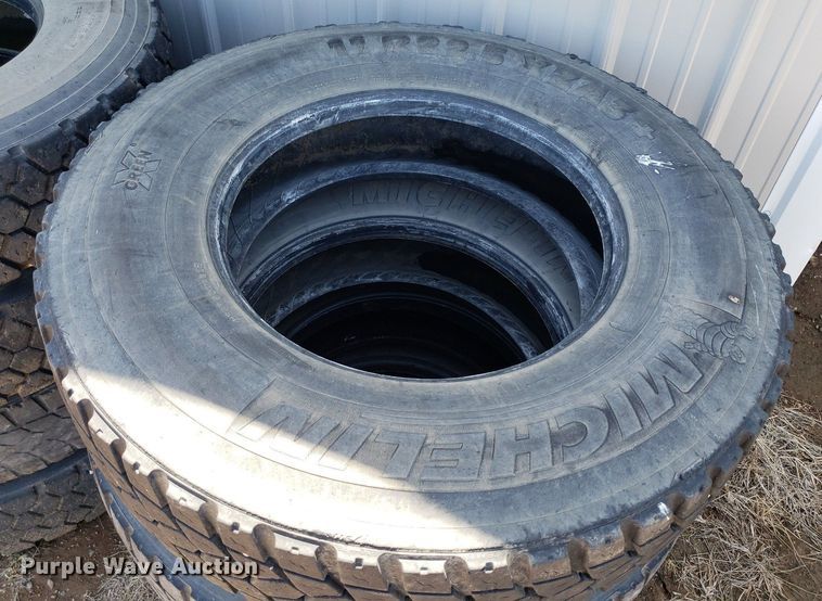 image for item LT9791 Approximately 33 tires
