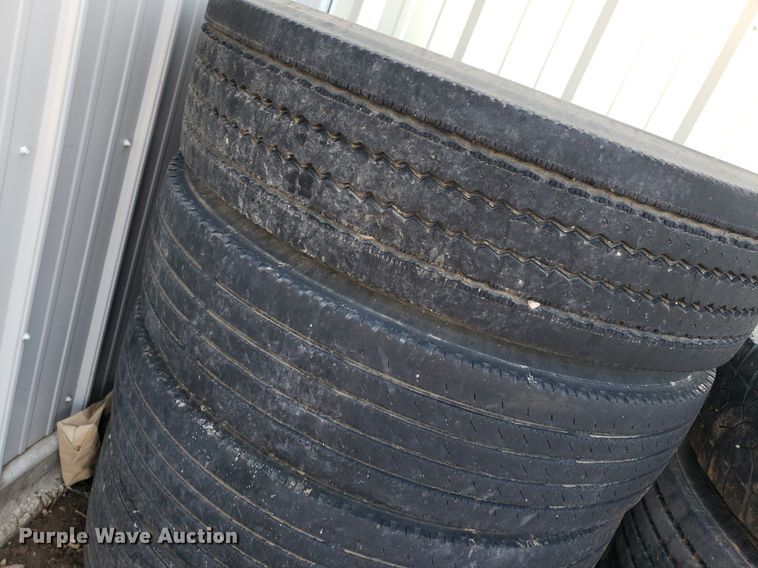 image for item LT9791 Approximately 33 tires