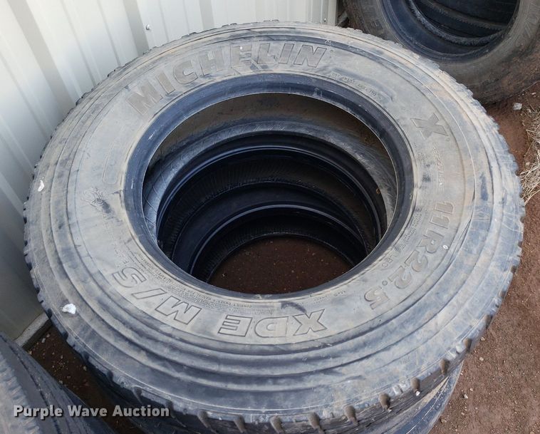 image for item LT9791 Approximately 33 tires