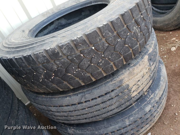 image for item LT9791 Approximately 33 tires