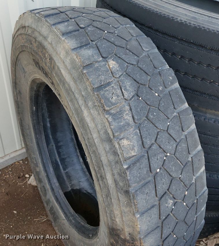 image for item LT9791 Approximately 33 tires