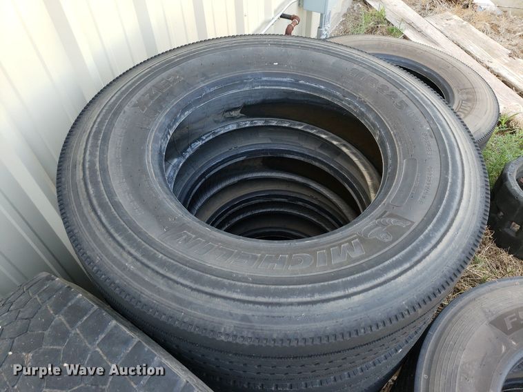 image for item LT9791 Approximately 33 tires