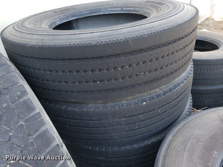 image for item LT9791 Approximately 33 tires