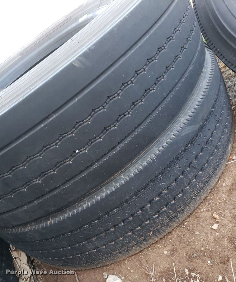 image for item LT9791 Approximately 33 tires