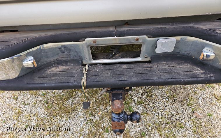 image for item LW9549 1999 Chevrolet Silverado 1500  Ext. Cab pickup truck