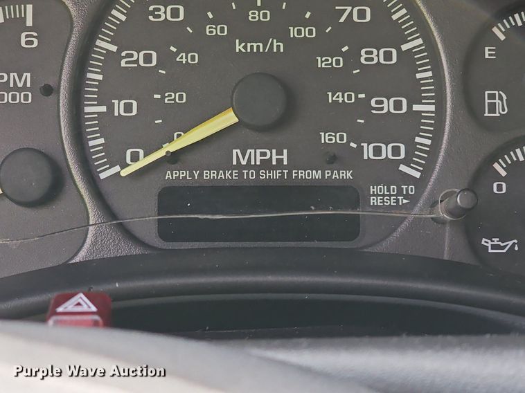 image for item LW9549 1999 Chevrolet Silverado 1500  Ext. Cab pickup truck