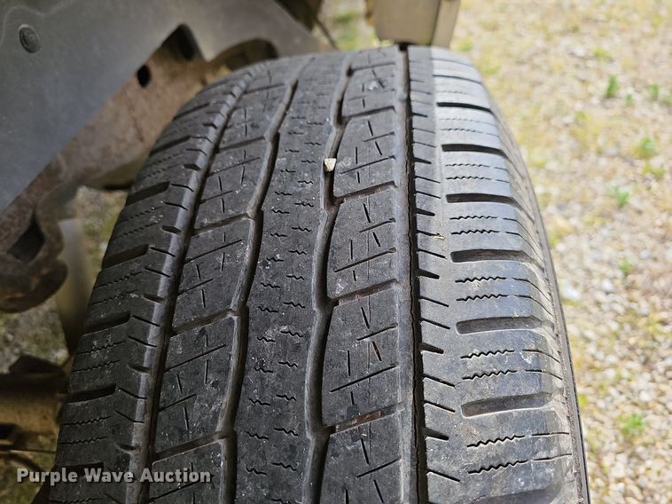 image for item LW9549 1999 Chevrolet Silverado 1500  Ext. Cab pickup truck