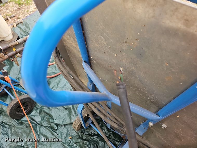 image for item LW9551 Fuel filtration system