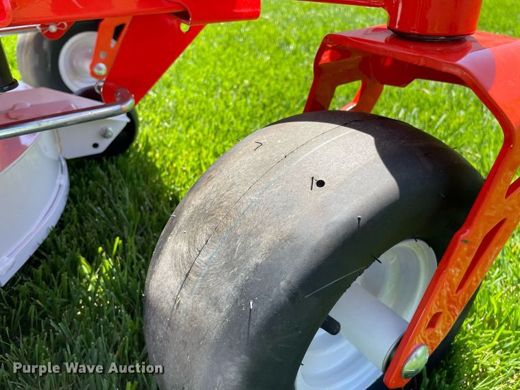 image for item LY9570 Ariens Ikon XD52  ZTR lawn mower